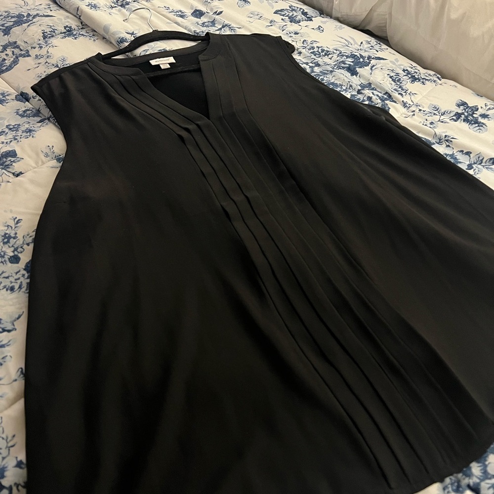 Avenue Black Sleeveless Top with Blue Floral Lining